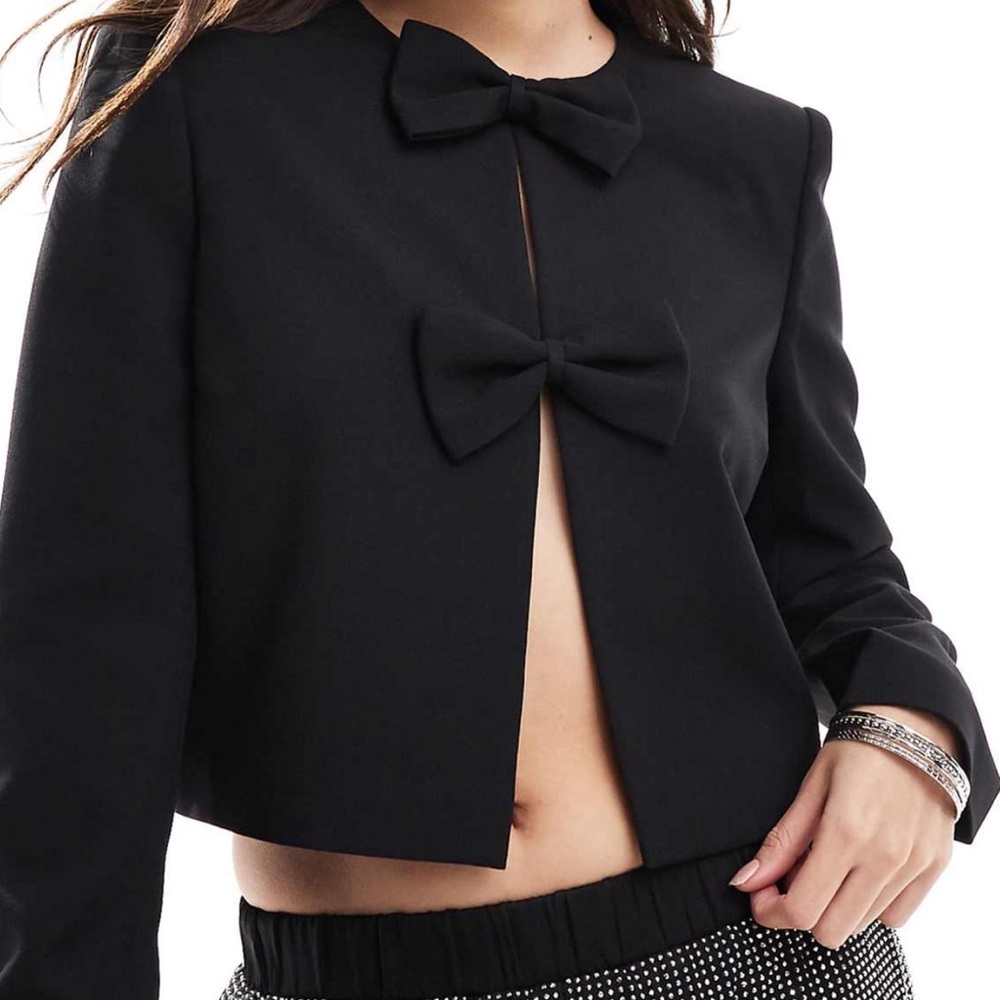 Black Bow 4th and reckless jacket